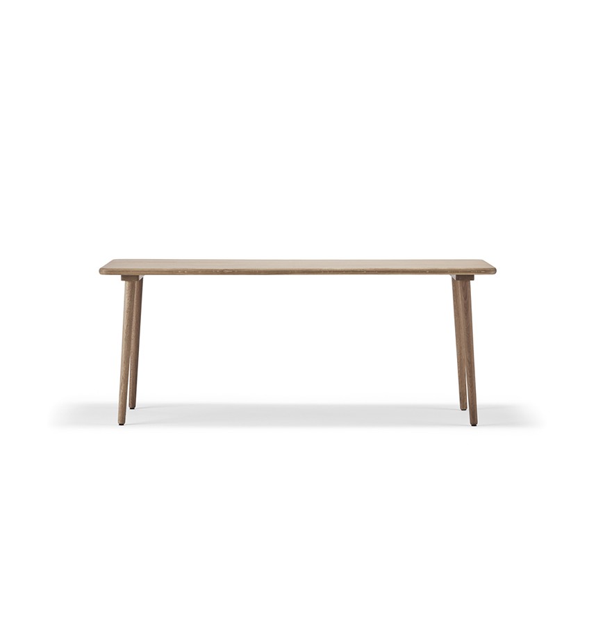 MISS TAILOR Matbord Massiv Ek Naturell Olja