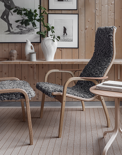 Grå Lamino fåtölj i fårskinn