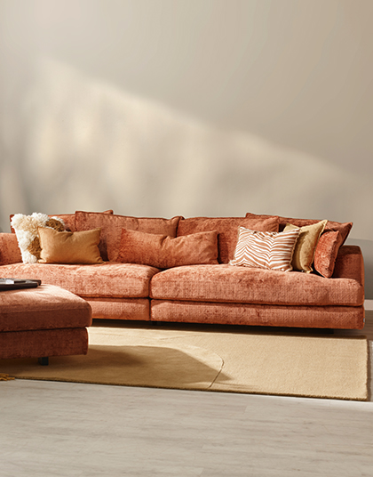 Rostfärgad soffa