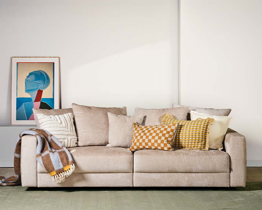 Beige bäddsoffa 