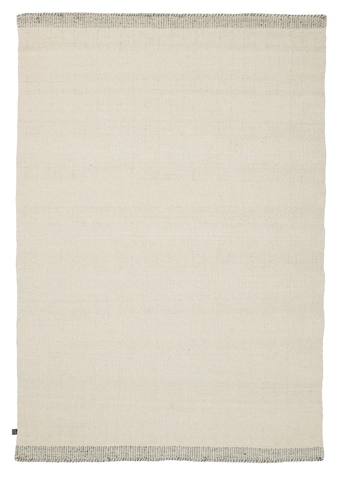 VERSANTI Matta 200x300 