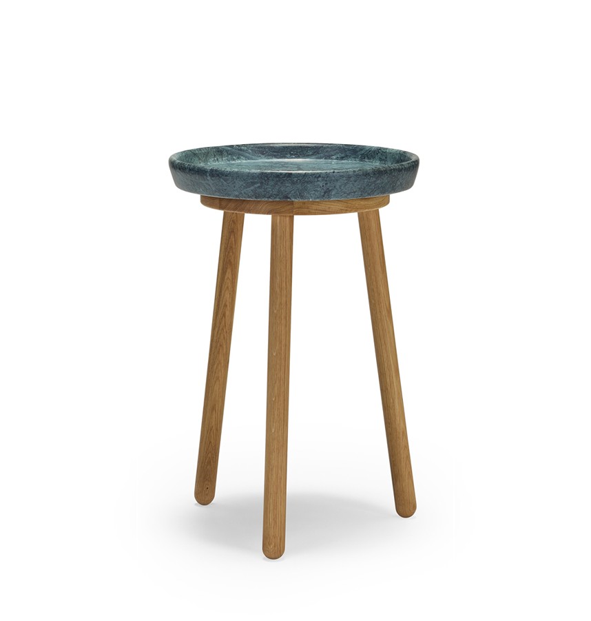 TUREEN Satsbord Massiv ek Naturell olja. Ø38 cm. Verde Alpi.
