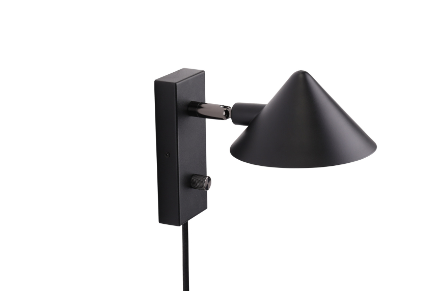 KURO Vägglampa Svart