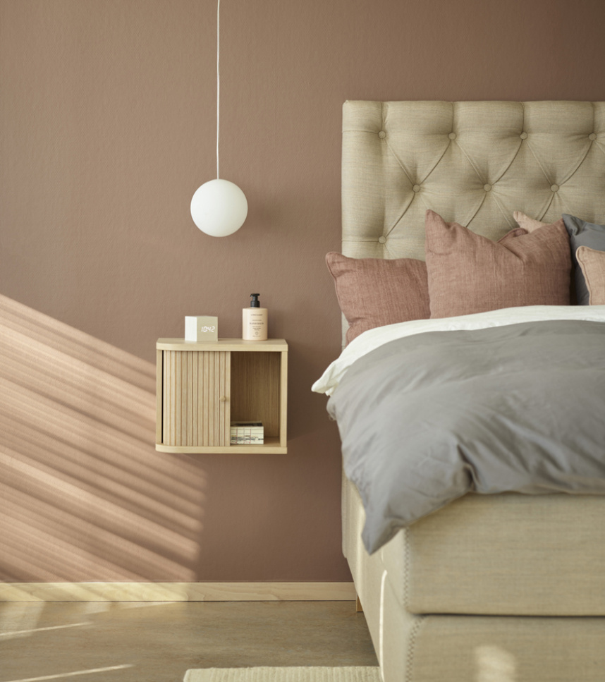 MILA Sängbord Vitpigmenterad Lack