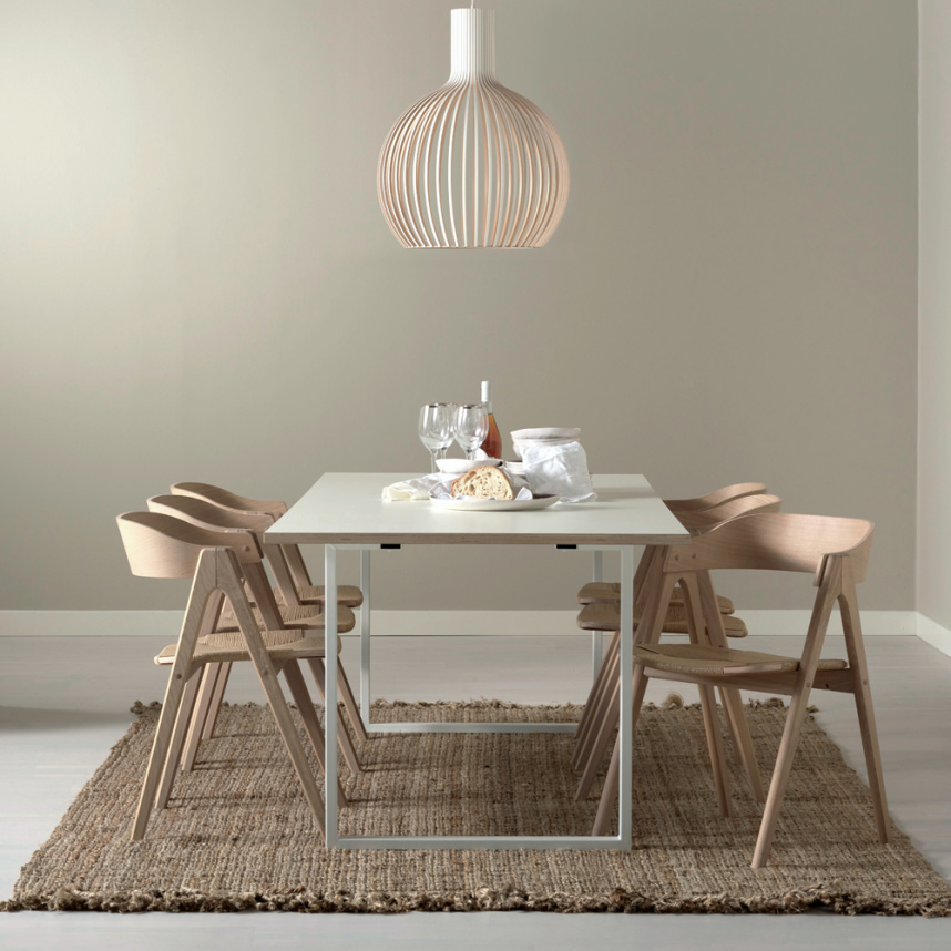 METTE Karmstol Massiv ek Vitoljad