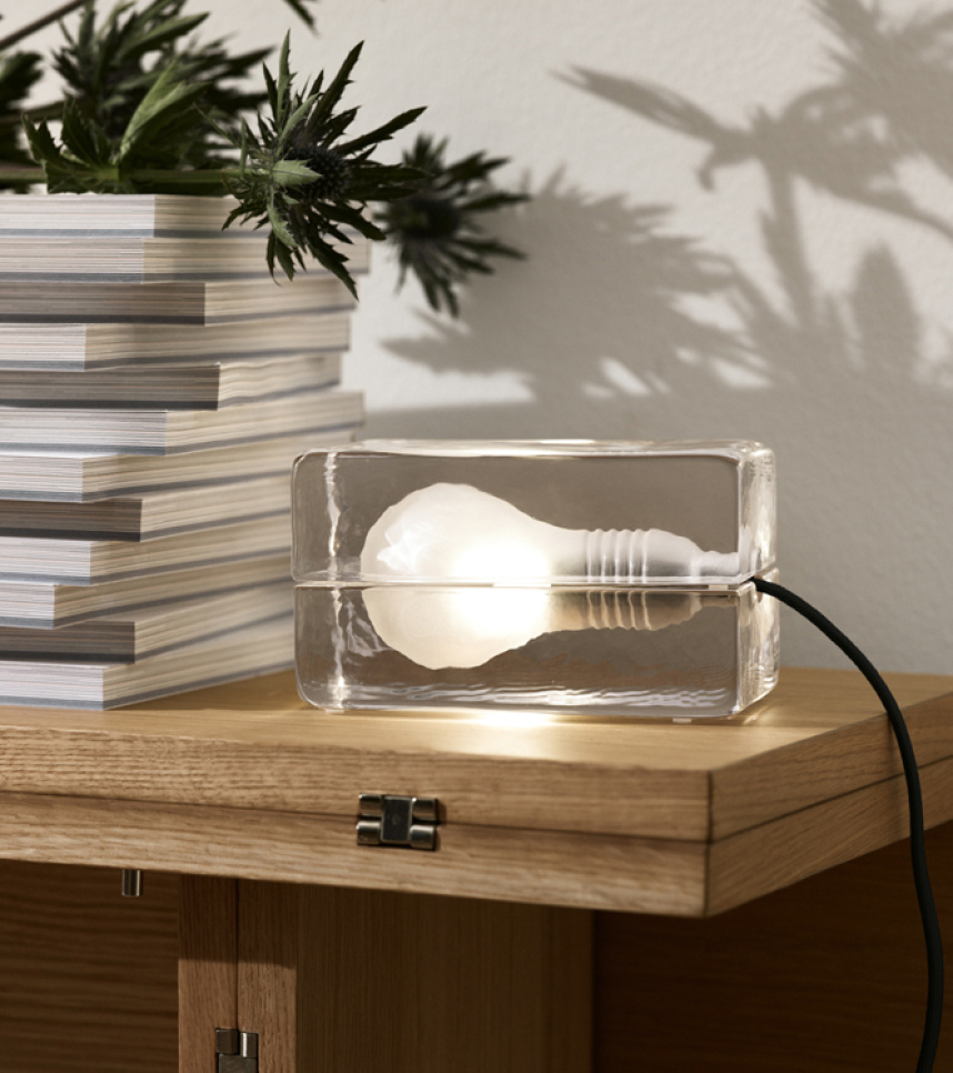 BLOCK Bordslampa Glas