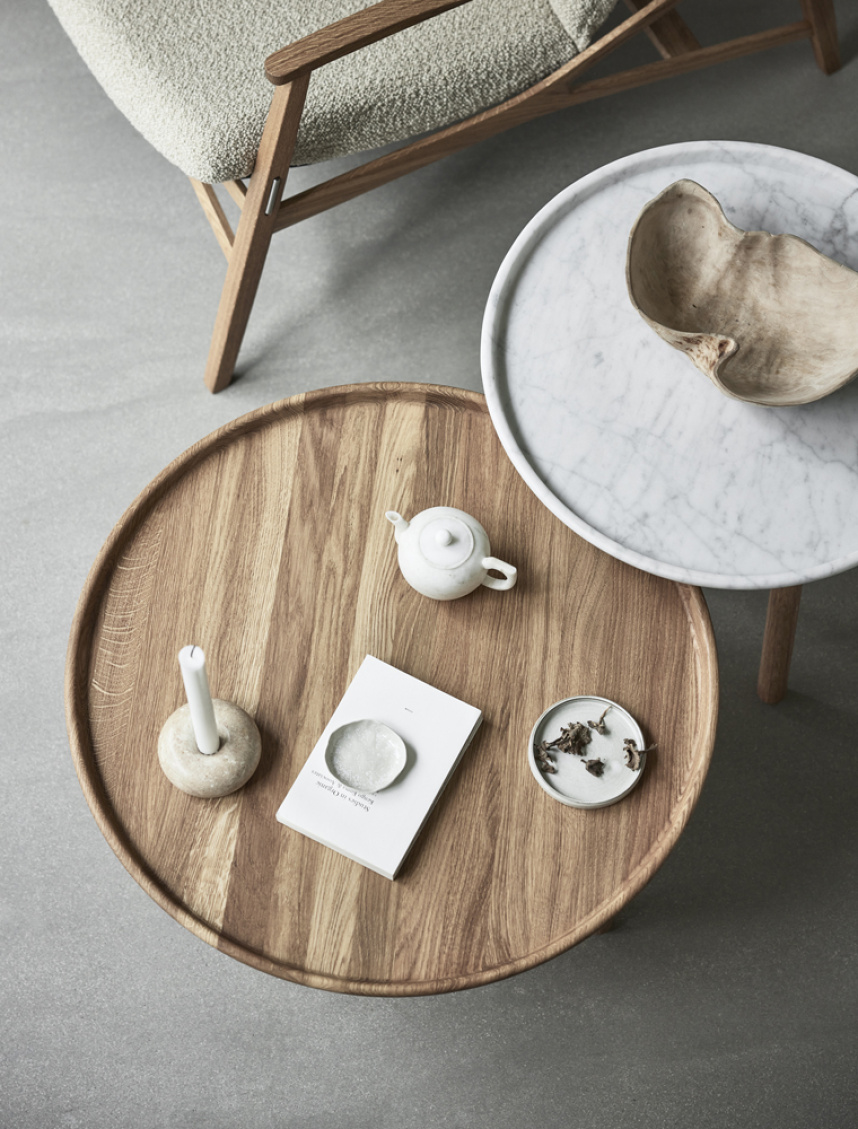 TUREEN Satsbord Massiv ek Naturell olja. Ø65 cm.