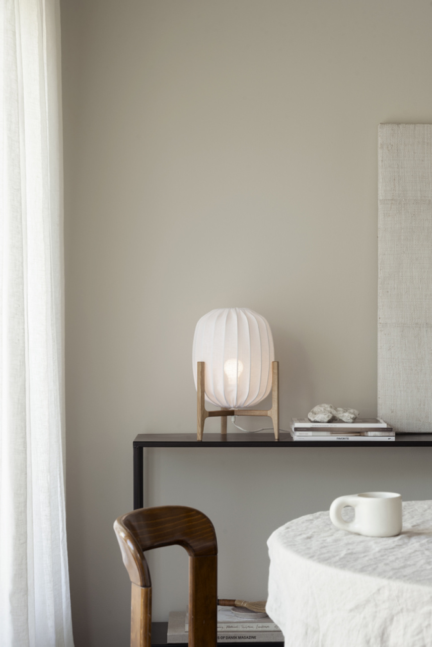 PRISMA Bordslampa Ek Vit