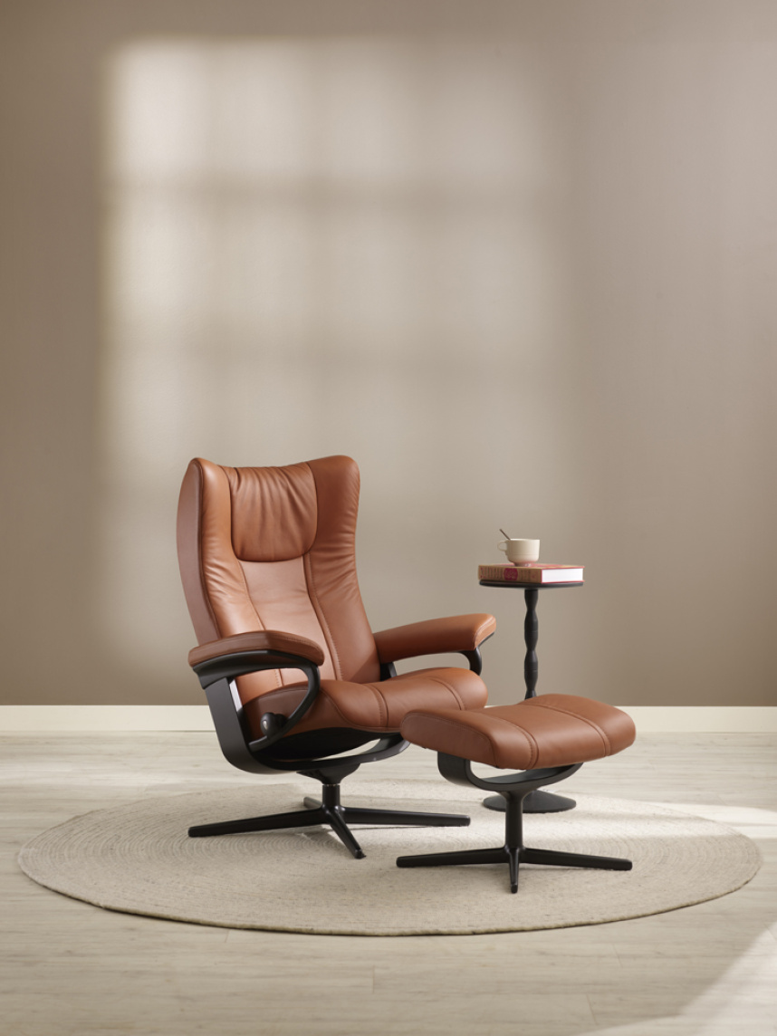 WING Fåtölj inklusive pall Läder Paloma Cognac