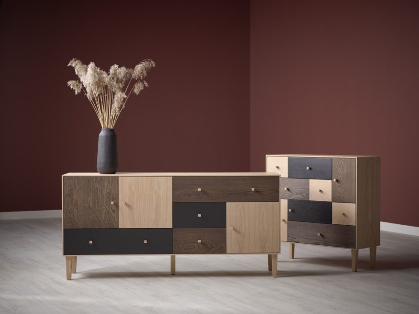 SENSE Sideboard Ek/ekfanér Vitpigmenterad Brunoljad Svartbetsad.