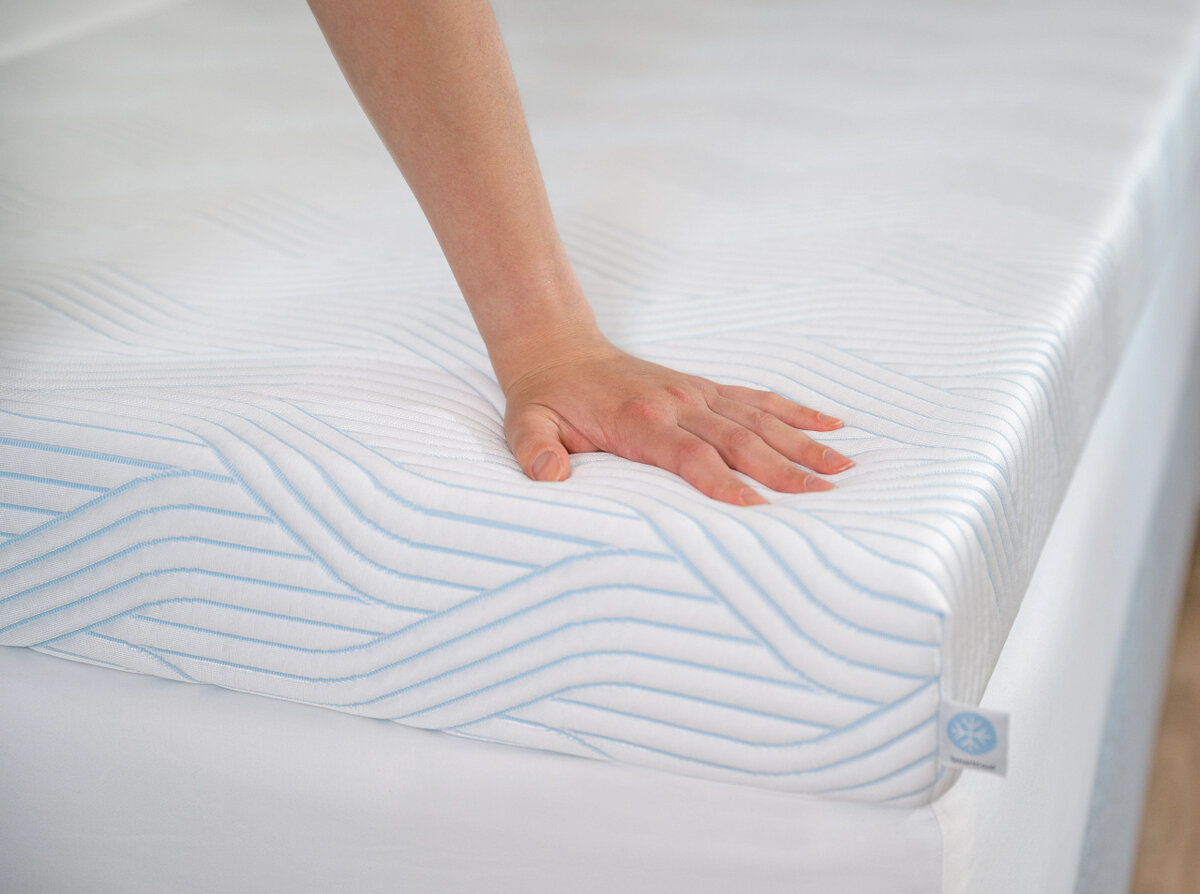 TEMPUR® PRO Luxe SmartCool – Sval bäddmadrass